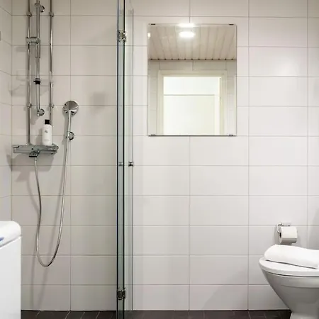 Studio W/ Balcony For 4 * Helsinki